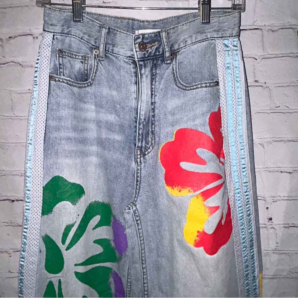 BDG Baggy Skater Jeans women’s size 25 - Picture 3 of 13